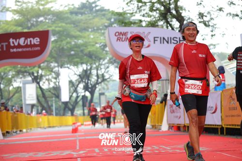 Race photo from ONE RUN 10 K