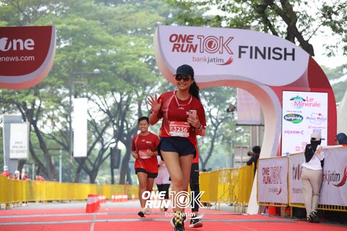 Race photo from ONE RUN 10 K