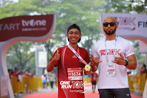 Race photo from ONE RUN 10 K
