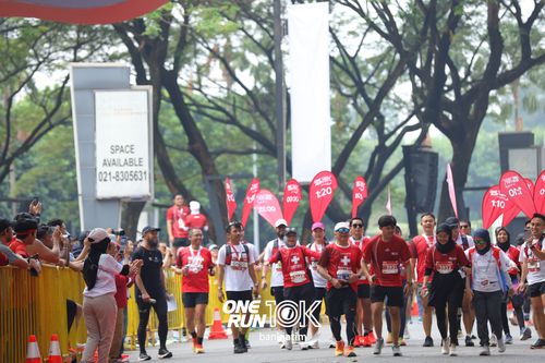 Race photo from ONE RUN 10 K