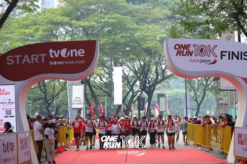 Race photo from ONE RUN 10 K