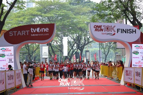 Race photo from ONE RUN 10 K