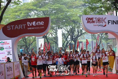 Race photo from ONE RUN 10 K