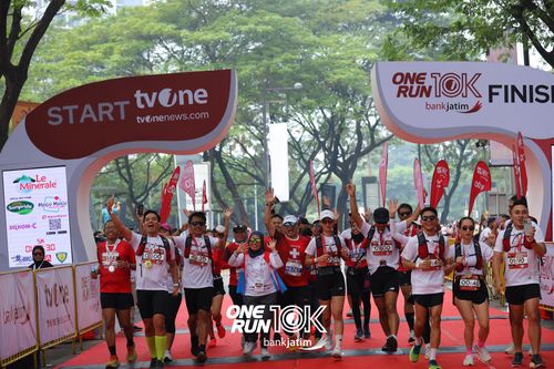 Race photo from ONE RUN 10 K