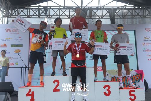 Race photo from ONE RUN 10 K