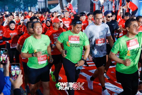 Race photo from ONE RUN 10K 2025
