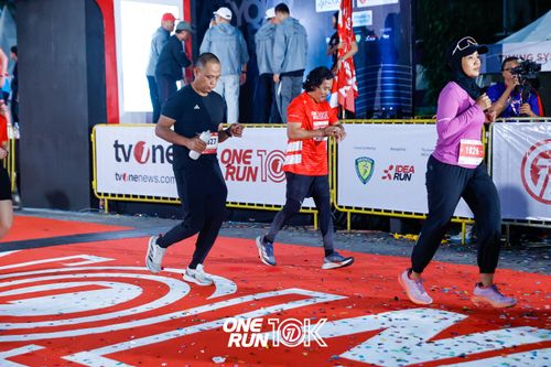 Race photo from ONE RUN 10K 2025
