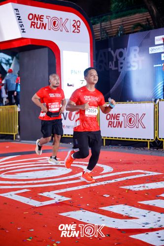 Race photo from ONE RUN 10K 2025