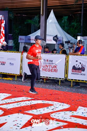 Race photo from ONE RUN 10K 2025