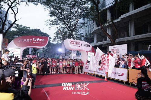 Race photo from ONE RUN 10 K