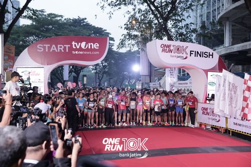 Race photo from ONE RUN 10 K