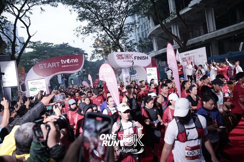Race photo from ONE RUN 10 K