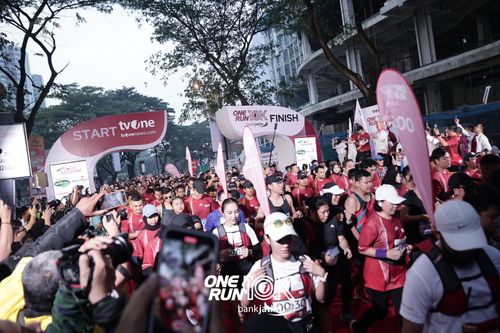 Race photo from ONE RUN 10 K