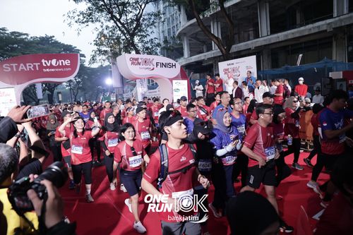 Race photo from ONE RUN 10 K