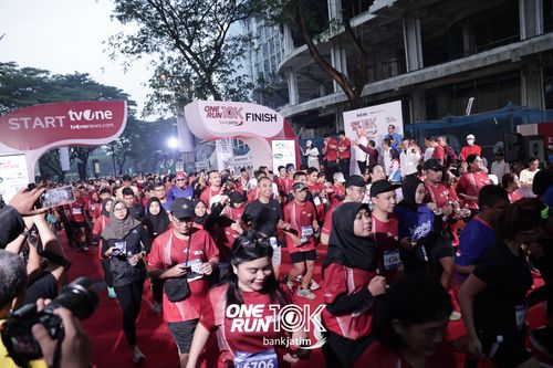 Race photo from ONE RUN 10 K