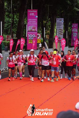 Race photo from Smartfren Run 2024