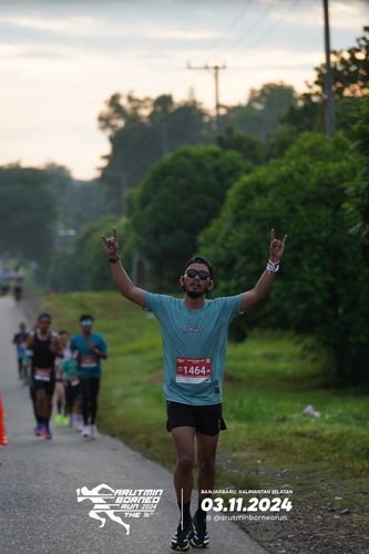 Race photo from Arutmin Borneo Run 2024