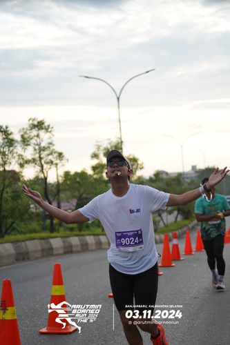 Race photo from Arutmin Borneo Run 2024