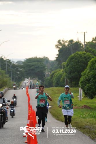 Race photo from Arutmin Borneo Run 2024