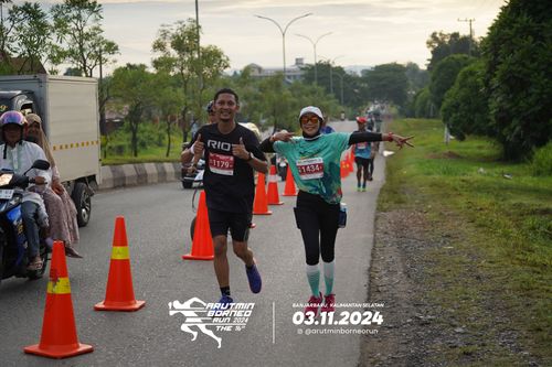 Race photo from Arutmin Borneo Run 2024