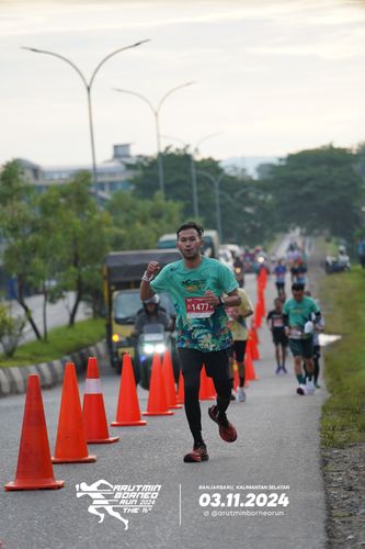 Race photo from Arutmin Borneo Run 2024