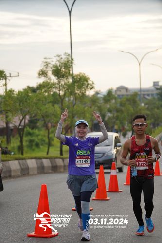 Race photo from Arutmin Borneo Run 2024