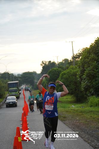 Race photo from Arutmin Borneo Run 2024