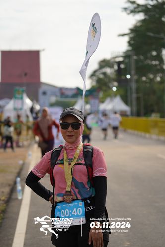 Race photo from Arutmin Borneo Run 2024