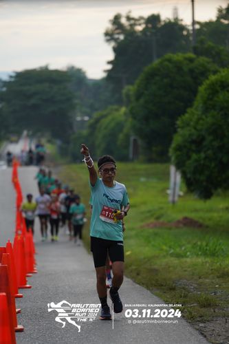 Race photo from Arutmin Borneo Run 2024