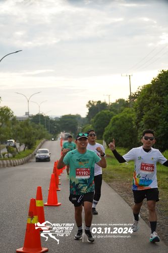 Race photo from Arutmin Borneo Run 2024