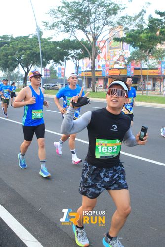 Race photo from ISOPlus Run 2024 Jakarta