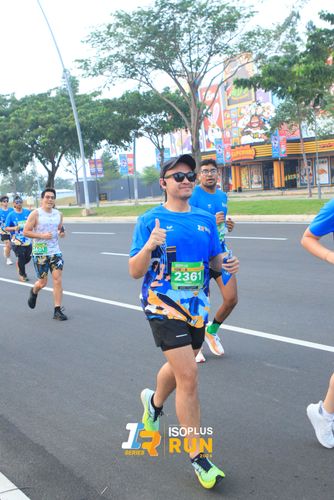 Race photo from ISOPlus Run 2024 Jakarta