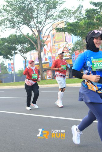 Race photo from ISOPlus Run 2024 Jakarta