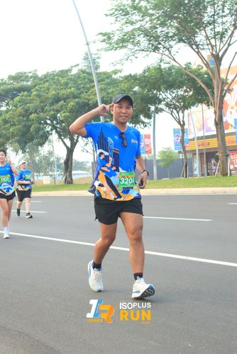 Race photo from ISOPlus Run 2024 Jakarta