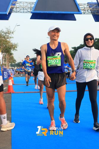 Race photo from ISOPlus Run 2024 Jakarta