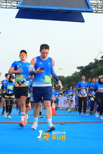 Race photo from ISOPlus Run 2024 Jakarta