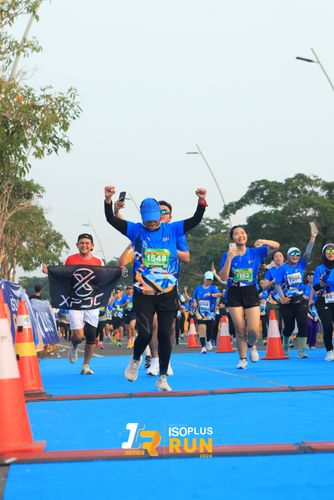 Race photo from ISOPlus Run 2024 Jakarta