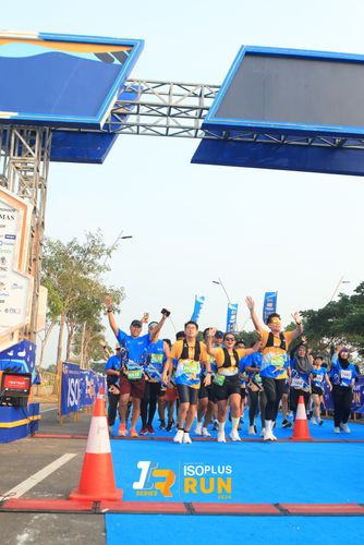 Race photo from ISOPlus Run 2024 Jakarta