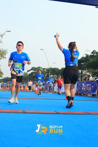 Race photo from ISOPlus Run 2024 Jakarta