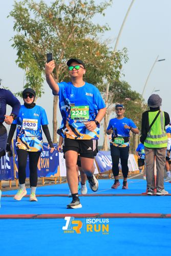 Race photo from ISOPlus Run 2024 Jakarta