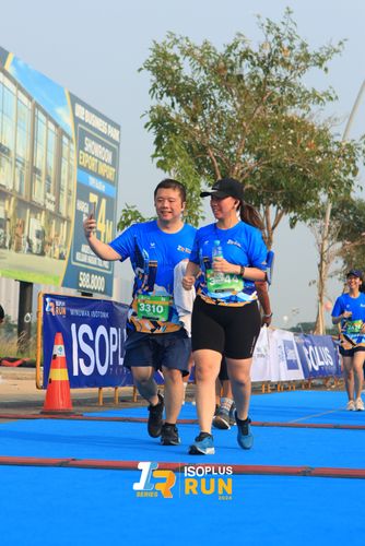 Race photo from ISOPlus Run 2024 Jakarta