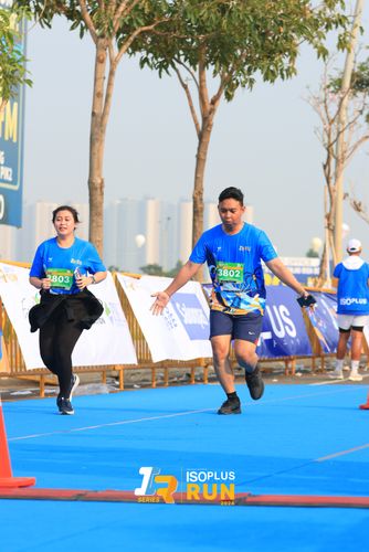 Race photo from ISOPlus Run 2024 Jakarta