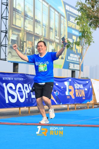 Race photo from ISOPlus Run 2024 Jakarta