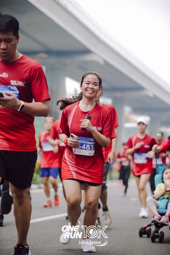 Race photo from ONE RUN 10 K