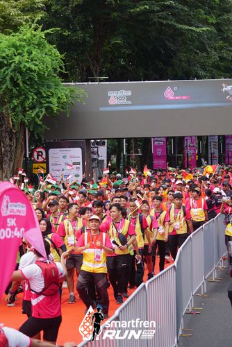 Race photo from Smartfren Run 2024