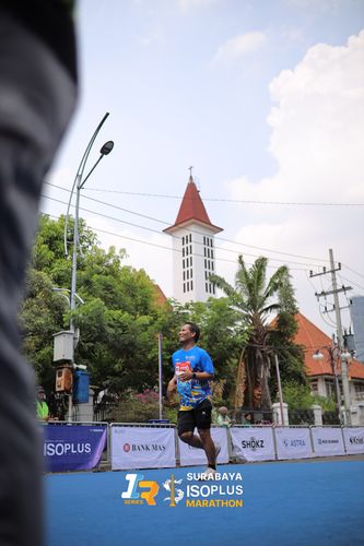 Race photo from SURABAYA ISOPLUS MARATHON 2025