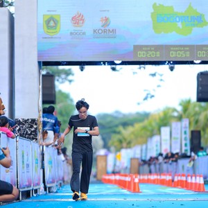 Race photo from BOGORUN 2026