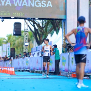 Race photo from BOGORUN 2026