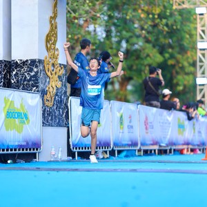Race photo from BOGORUN 2026