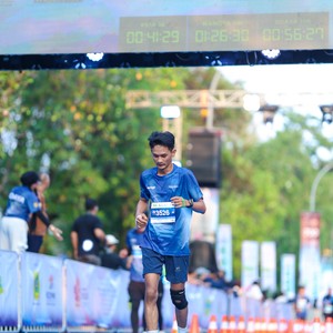Race photo from BOGORUN 2026